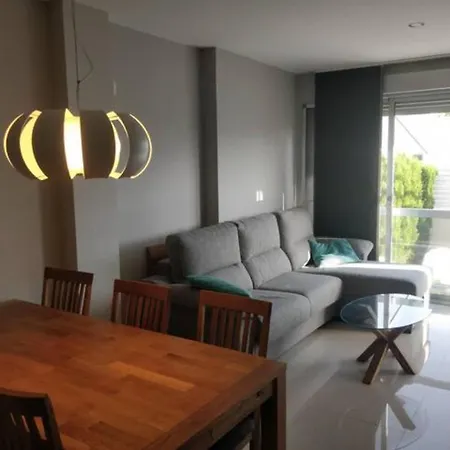 Apartment 3 Bedroom Duplex In *